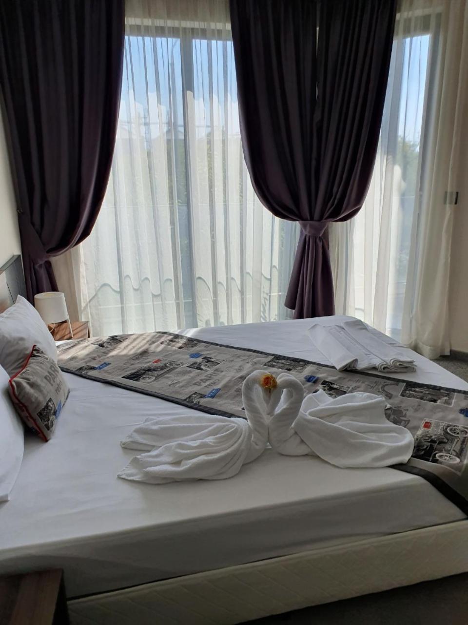 Family Hotel Novel City Бургас Номер фото